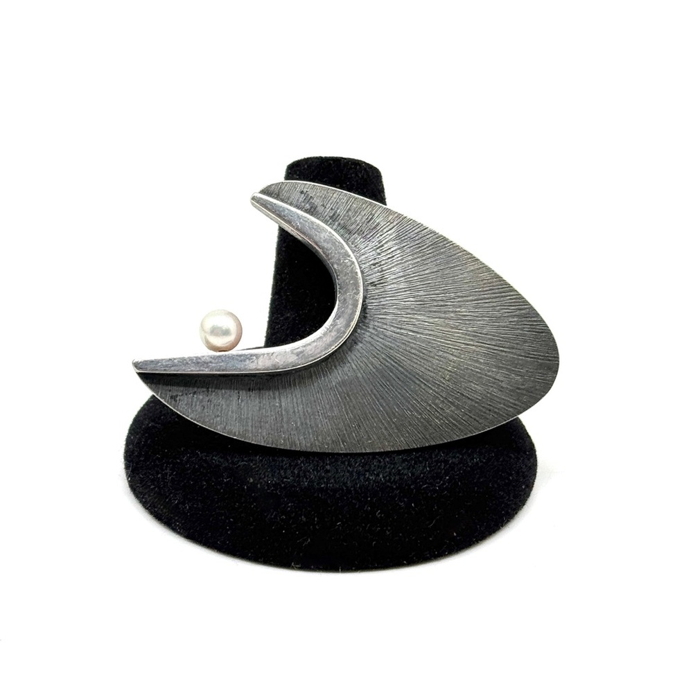 Rare Jay Tuttle Sterling Silver Brooch with Pearl, Vintage Modernist Pin